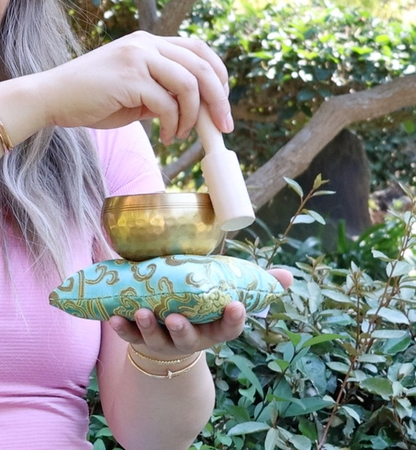 The ZenOhm Bowl ™ 3″ Tibetan Singing Bowl Set – for Meditation, Sound Healing, Chakra, Yoga – Handmade in Nepal